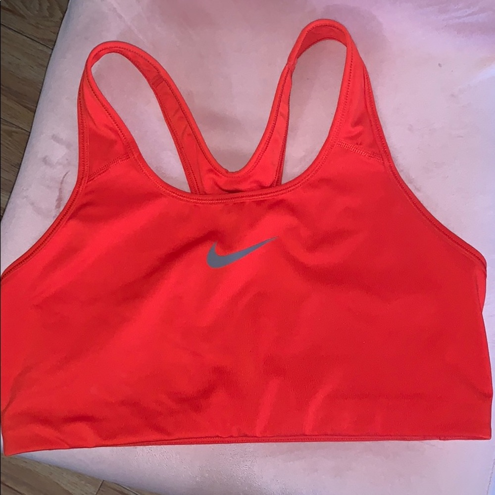 Sports bra